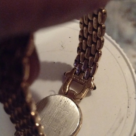 Seiko ladies watch - Picture 2 of 2